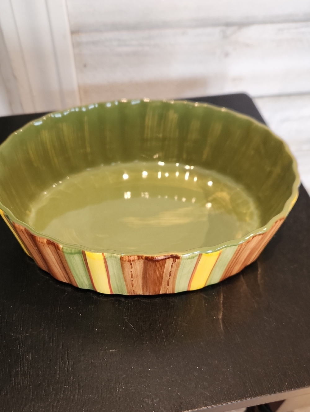 EUC Temptations By Tara Oval Serving Dish Roughly Inside 7 1/2"x 5 1/2"x 2 1/2"